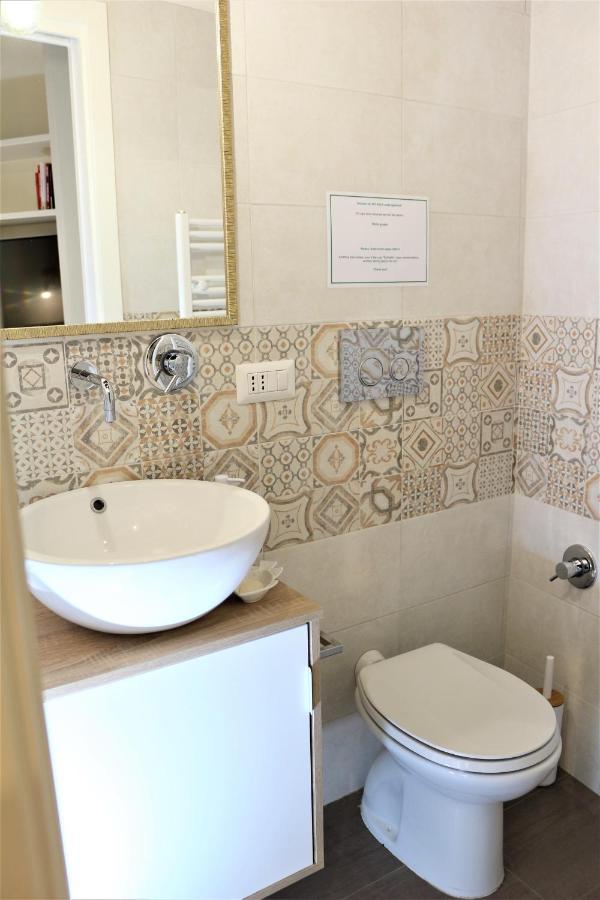 Domus Paganica Charming Apartamento Roma